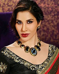 Sophie Choudry